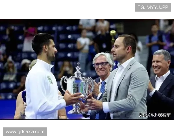 麦肯罗怒斥热议罗迪克看好德约