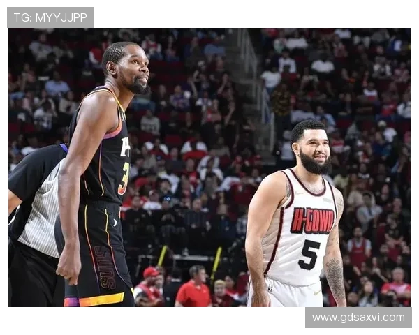 三巨头合力逆转火箭连胜太阳